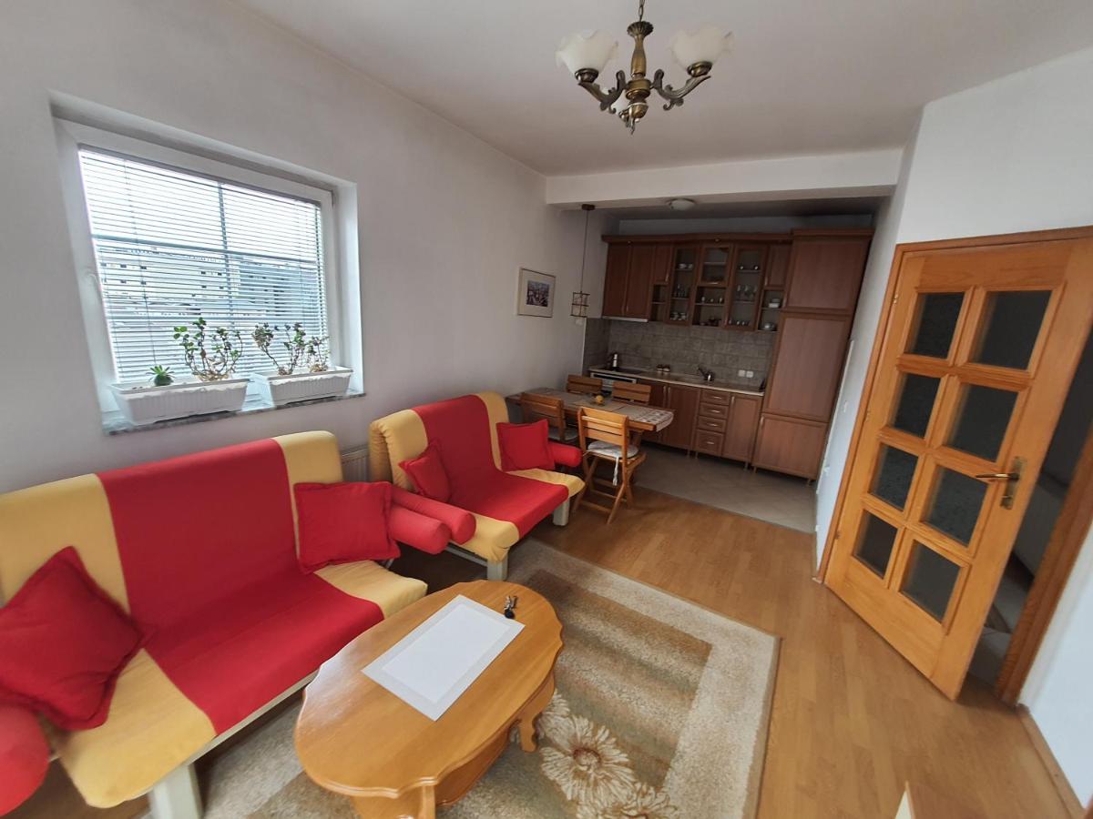 Zogu Apartments - City View Prisztina Zewnętrze zdjęcie
